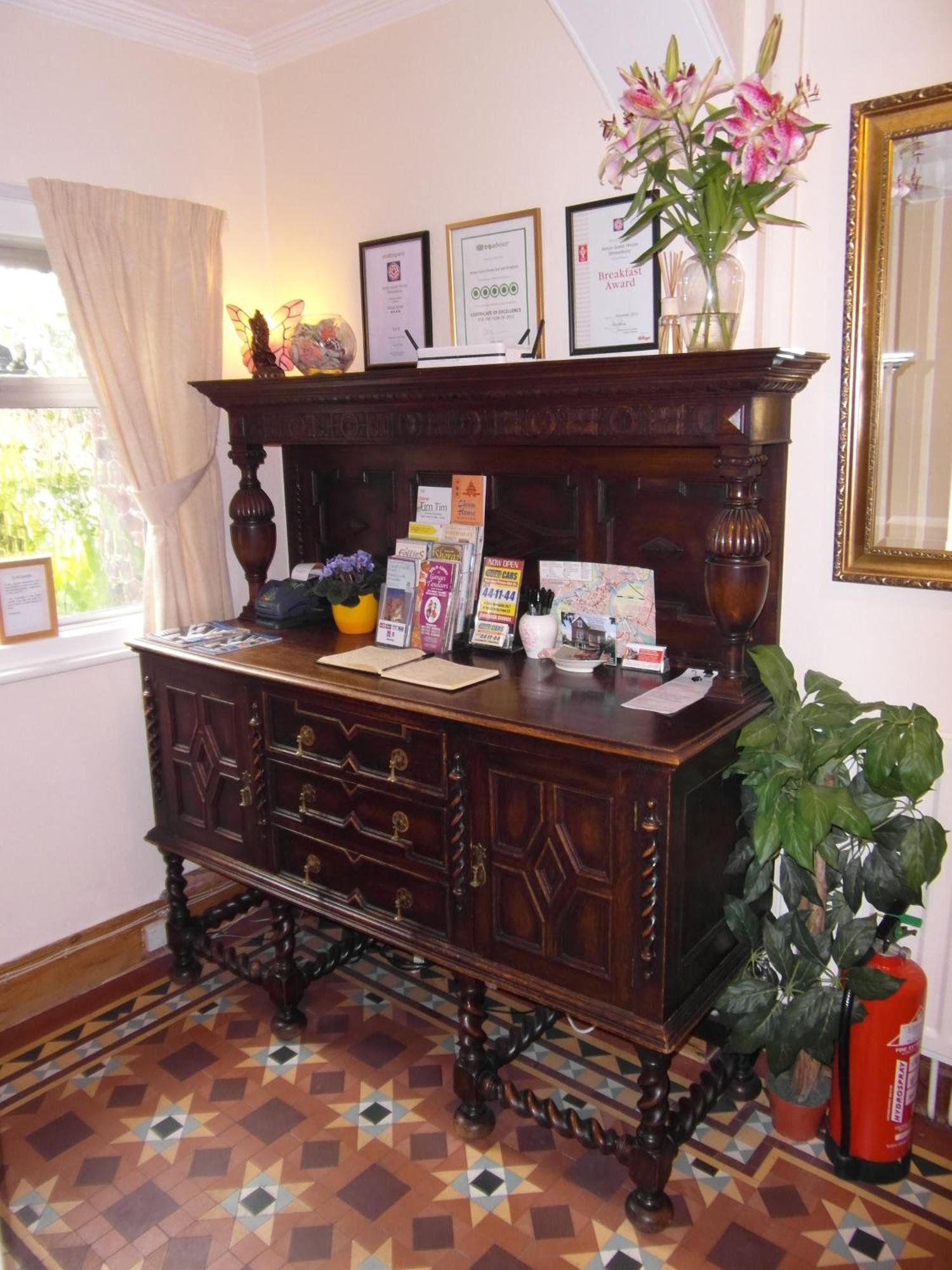 Anton Guest House Bed And Breakfast Shrewsbury Exteriér fotografie