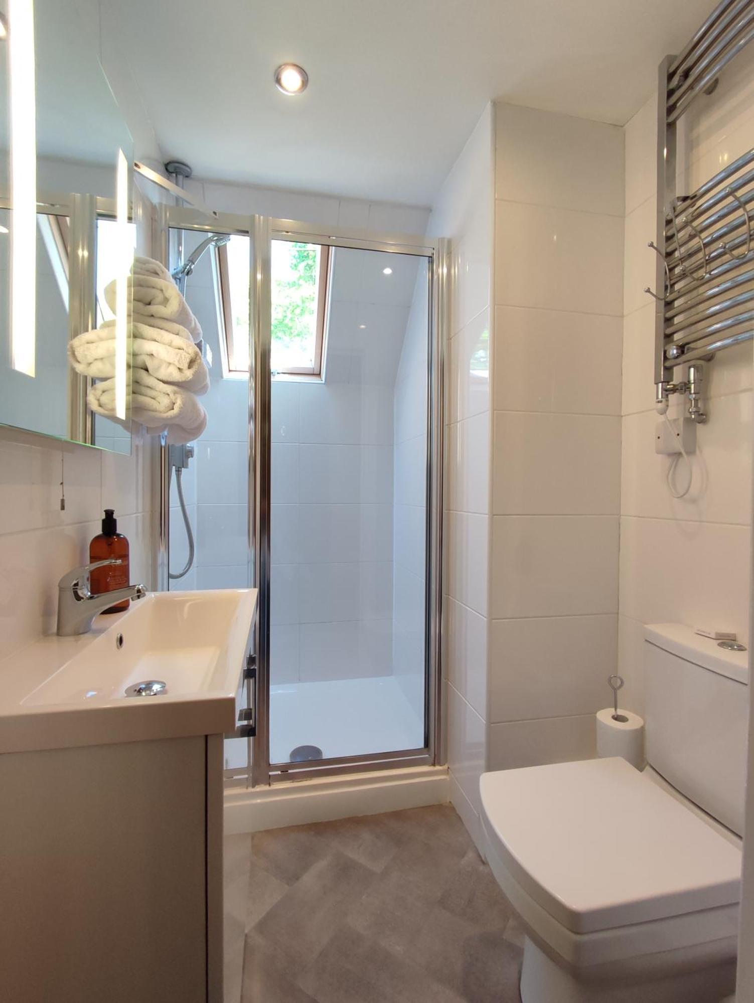 Anton Guest House Bed And Breakfast Shrewsbury Exteriér fotografie